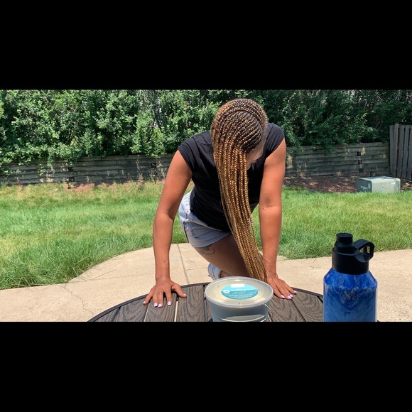 Meet your Posher, Coach Lola 🦋 - Picture 4 of 4
